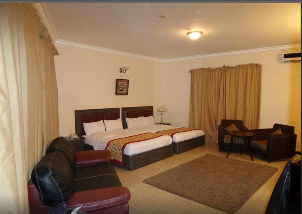 Blue Lodge Hotel Lagos Oda fotoğraf